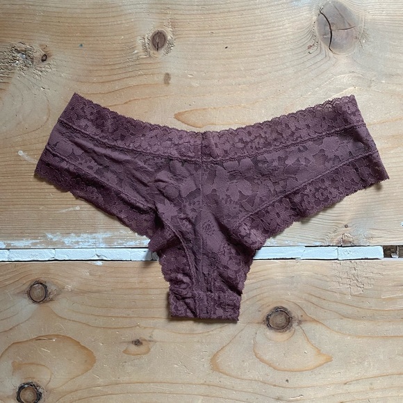 NWOT Victoria’s Secret panties - Picture 5 of 5